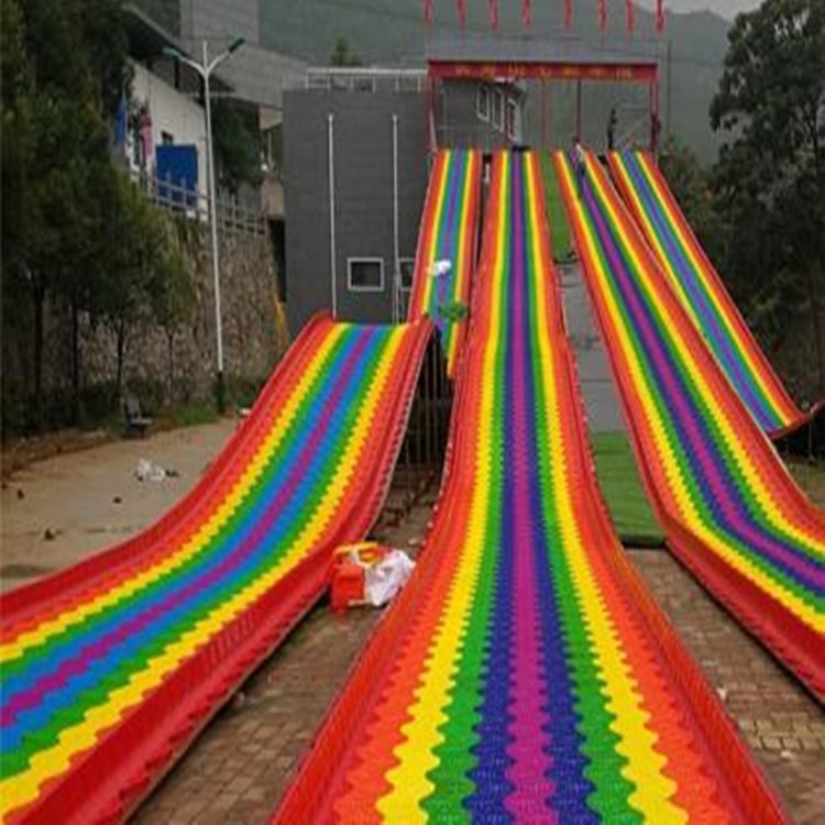 保定七彩滑道定制
